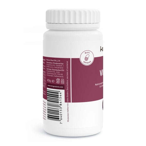 Eine weiße Plastikflasche mit weißem Deckel und kastanienbraunem Etikett enthält Nahrungsergänzungsmittel. An der Flaschenseite befinden sich ein Barcode und Produktinformationen in deutscher Sprache, die die Rolle des Nahrungsergänzungsmittels betonen.